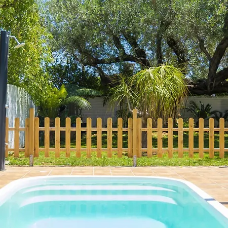 Casa • Jardin • A/c • Piscina Privada • Wifi *